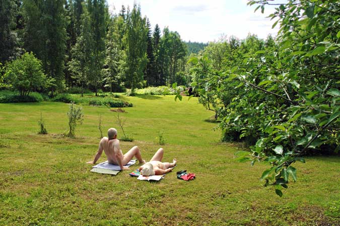 naturistisch luieren in Finland - naturisme recreatie